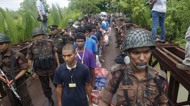 Arakan Kan Ağlıyor Siviller ölüyor Insani Felaket