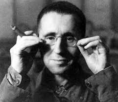 Bertolt Brecht kimdir hayatı ölümü