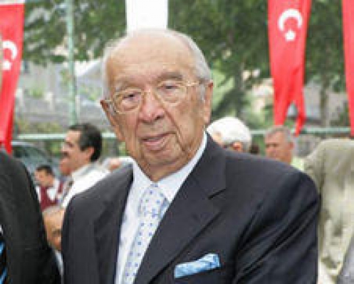 Kadir Has yaşamını yitirdi