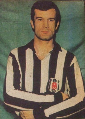 Futbolcu Güven Önüt 