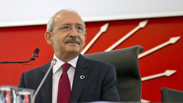CHP Genel Başkanı MHP koltuk değneği