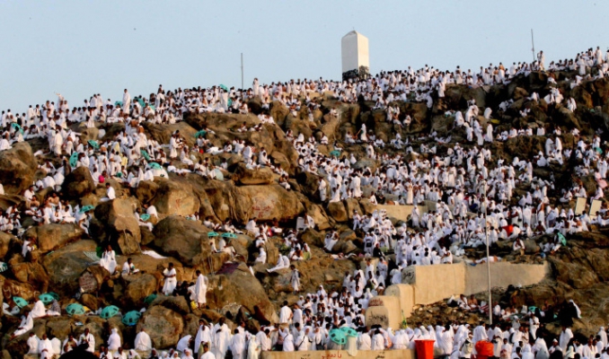 Hacı adayları Arafata çıktı