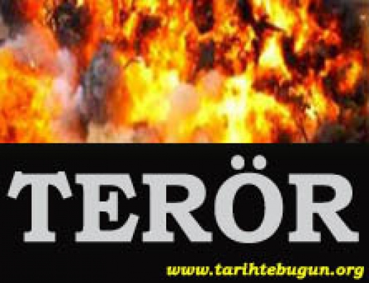 Ankarada Kızılayda Bomba Yüklü Araç Patlatıldı