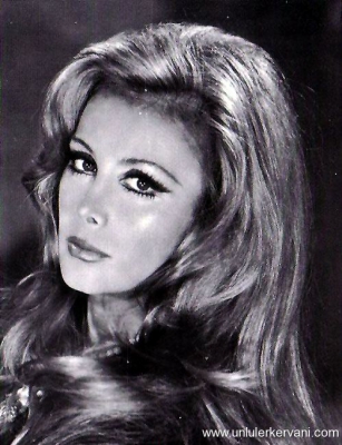 Filiz Akın doğum Günü