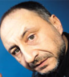 Hızıl Tüzel Öldü