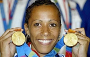 Kelly Holmes Kimdir Doğumu