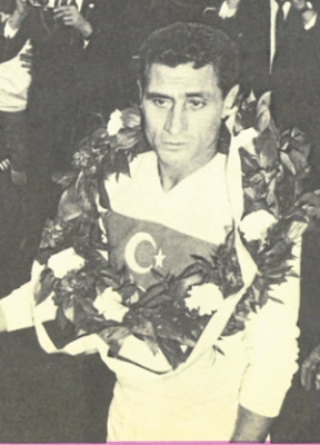Lefter Küçükandonyadis Doğum Tarihi