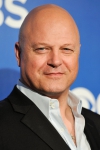 Michael Chiklis Doğumu