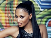 Nicole Scherzinger Doğumu