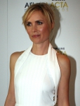 Radha Mitchell Doğumu