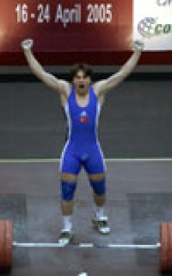 Taner Sağır Üç altın madalya kazandı