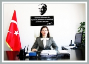 Üçüncü kadın vali Yasemin ÖZATA